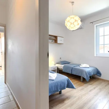 Semesterbostad Noce By Interhome Krnica