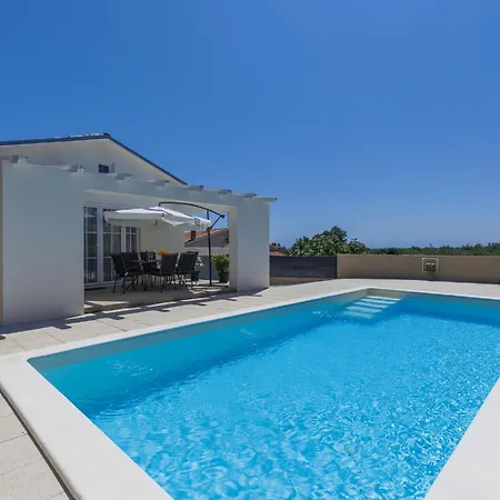 בית נופש Noce By Interhome